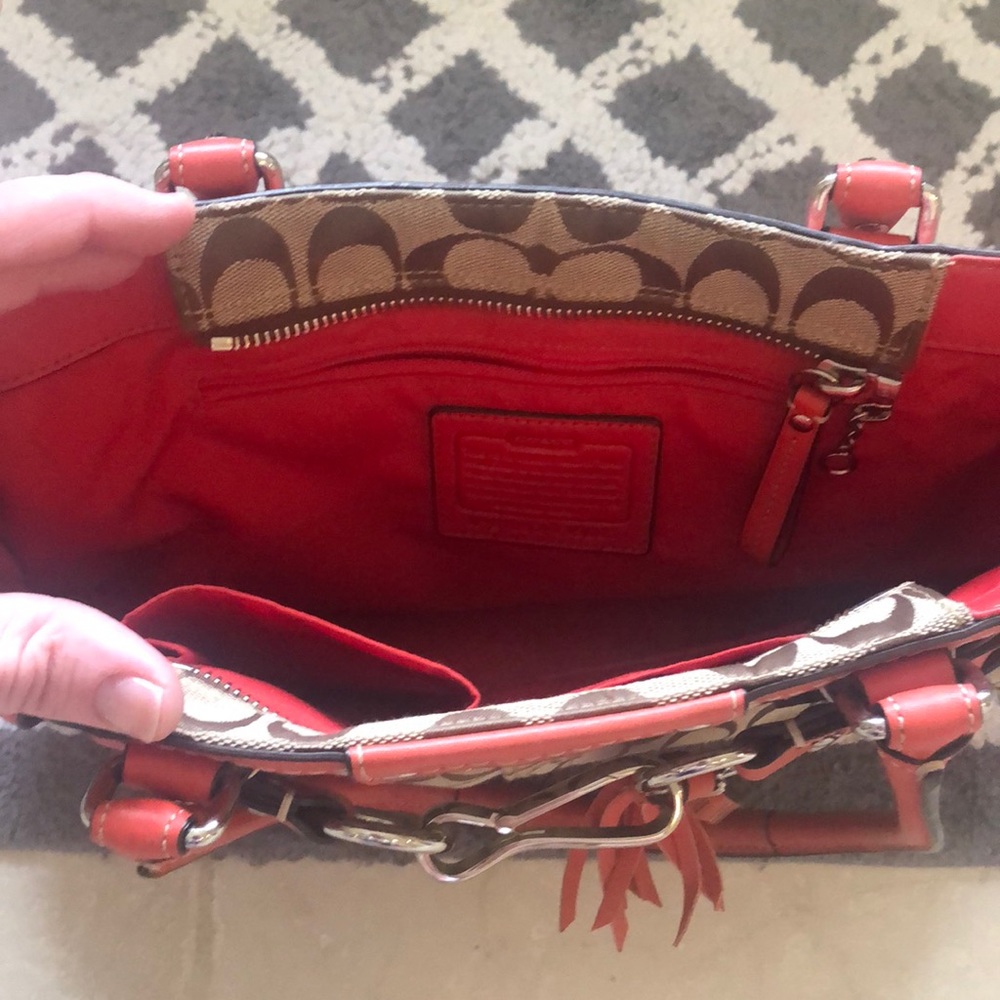 Coach Handbag - Picture 3 of 4